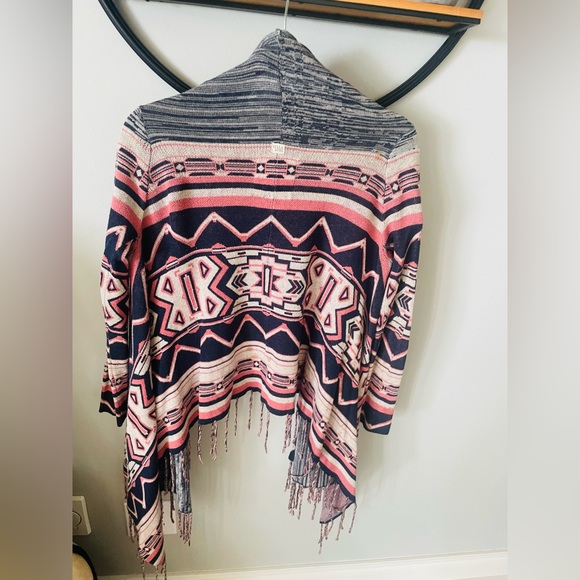 Sweater - Picture 3 of 5